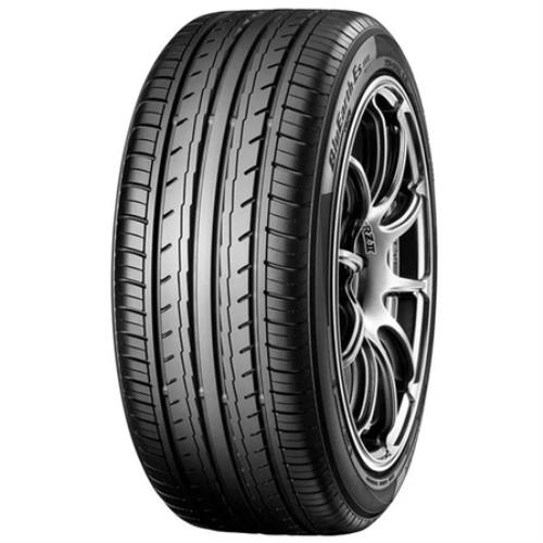  215/50R17 BLUEARTH ES32 95V YOKOHAMA